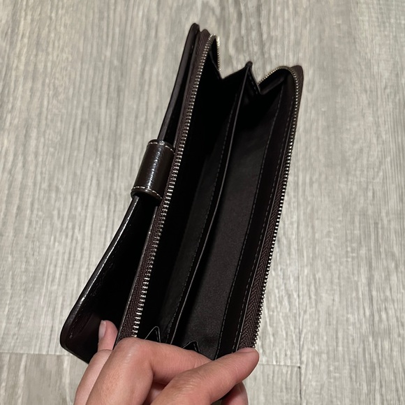 Coach Signature Brown and Tan Wallet - Picture 11 of 12